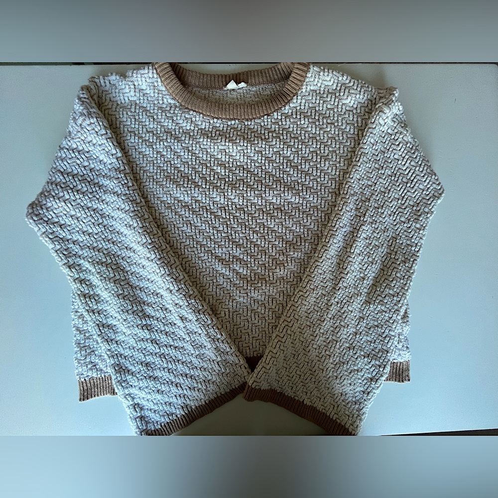 Altar’d State crewneck sweater